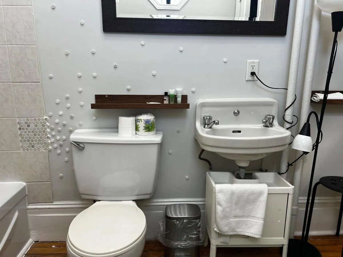 Apartment Timeless Comfort Downtown Halifax Living, Unit 2 Canada