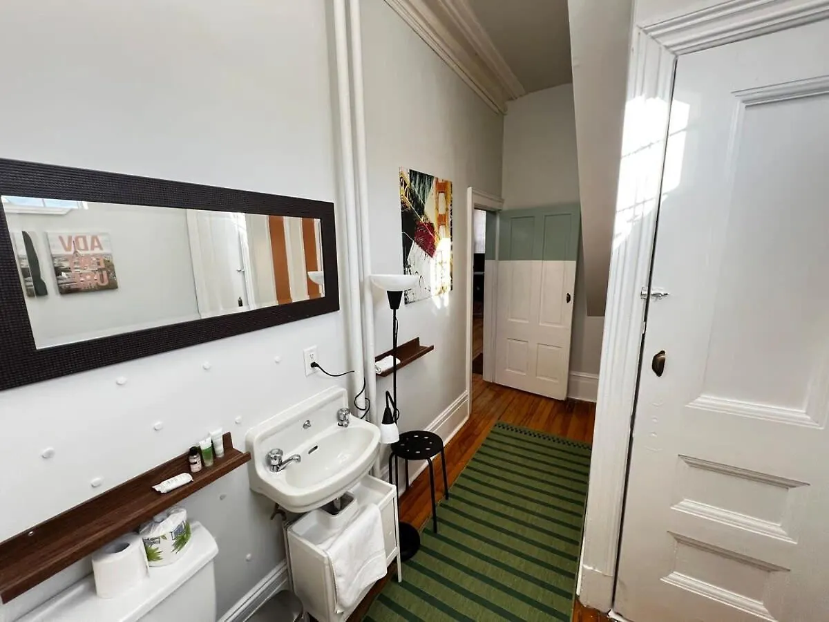 Timeless Comfort Downtown Halifax Living, Unit 2 Canada
